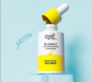 Vitamin C Serum vs. Other Serums: What Makes It So Powerful?
