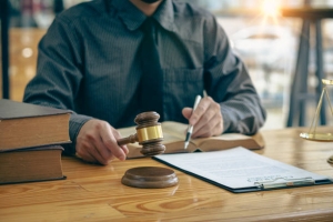 Why More Lawyers Are Turning to Virtual Assistant Legal Services