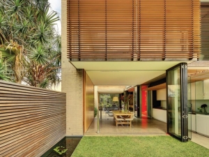 aluminium bi fold doors