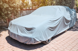 Why Automotive Businesses Prefer Working with Professional Vehicle Cover Dealers