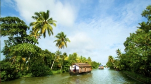 Kerala Tour Package: Explore God’s Own Country on a Budget