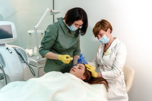 Which Dentist in Brooklyn, NY Specializes in TMD Treatment for Jaw Clicking, Locking, and Facial Pain Near Me?