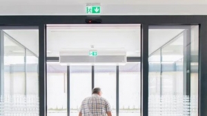 Automatic Swing & Sliding Doors – Modern, Secure & Efficient Solutions for UK Properties