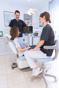 Why Choosing a Dentist That Accepts PPO Insurance Improves Your Treatment Options