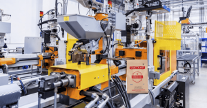 Why Every Plastics Manufacturer Should Always Test a Purging Compound Before Buying?