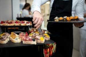 5 Fabulous Advantages of Hiring a Private Chef in London for Weekly Meal Prep