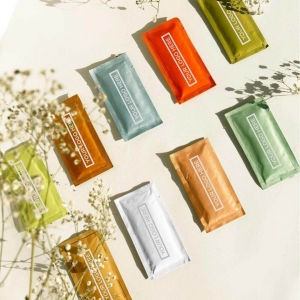 Why Beauty & Skincare Brands Prefer Private Label Wipes Manufacturers