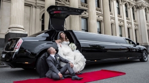 One Week Special: Elegant Wedding Shuttle Service 30% Off!