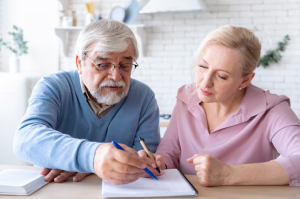 How a Retirement Planner Houston Helps You Prepare for Retirement