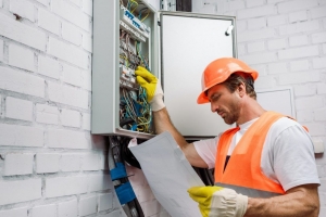 Slough’s Trusted Emergency Electricians | Air Hive Conditioning