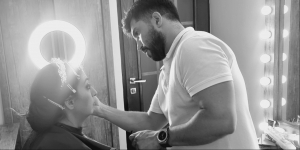 Wedding hairstylist for curly hair in Marbella: Transform Your Bridal Look