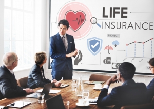 How Life Agent Helps Select the Best Group Insurance for Employees?
