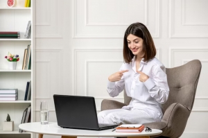 Navigating Identity and Mental Health with LGBTQ Therapy Online