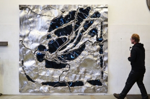 Shop Stunning Resin Metal Wall Art Online for Modern Home Décor