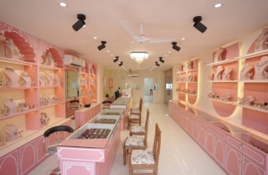 How to Choose the Perfect Rajwada Kundan Bridal Necklace Set for Your Wedding 