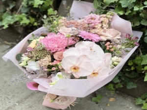 Bloom Local: Flower Delivery for Dandenong, Brighton & Carlton