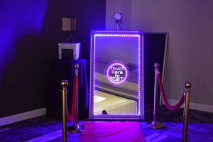 Navigating Choices: How to Select the Perfect Photo Booth for Your Chicago Event