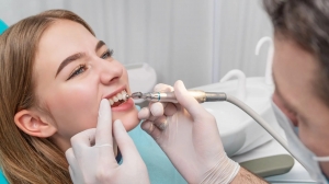What Makes Professional Teeth Cleaning in Dubai So Effective?