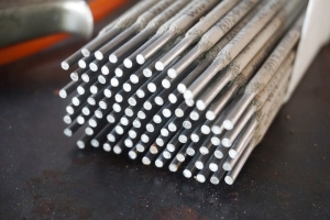 Weld with Confidence: Advantages and Limitations of E308L Electrodes