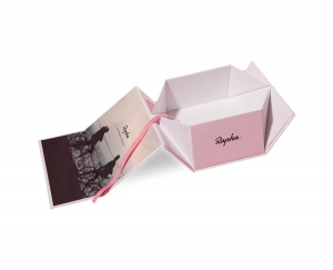 How Custom Collapsible Boxes Elevate Your Packaging Game?