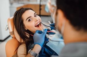 Dental Emergencies: What to Do When Tooth Trouble Strikes