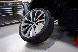 What Steps are Involved in the Repair of Damaged Alloy Wheels