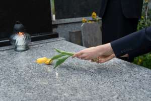 A 2023 guide - Cremation only funeral plans