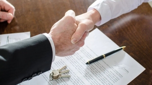 What Should You Consider Before Signing Your Commercial Rent Agreement