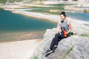 What Are The Advantages Of Electrolyte Drinks For Hiking?