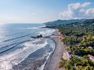 Exploring El Salvador's Coastal Treasures