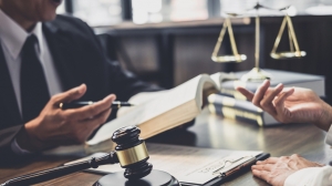 How to Choose the Right Attorney for Your Legal Needs?
