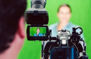 What Is Chroma Keying Green Screen and How Do You Use It?