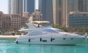 Book A Yacht Rental in Dubai And Relish Sun And Sea Views