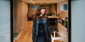 Elevate Your Wardrobe: The Magic Of A Female Clothing Consultant In Luxury Seattle