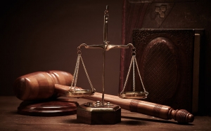 Explorando el camino legal: aspectos a tener en cuenta al contratar an un abogado de tránsito