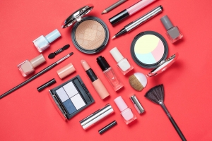 Beauty Tech Revolution: Impact on the Cosmetics Market