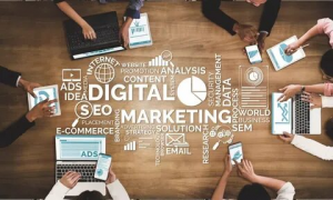 Bridging the Gap: Unleashing the Power of Traditional and Digital Marketing