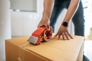 Simplify Your Move: The Top Benefits of Hiring a Moving Company that Packs and Unpacks in Barnaby