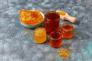Maintaining Honey Integrity from Hive to Home: The Commitment of Natural Honey Suppliers