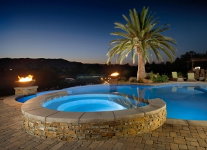 What Makes Custom Swimming Pool Builders in Utah So Much in Demand?