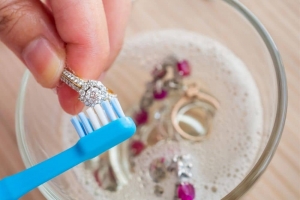 Use Homemade Ingredients to Clean Your Jewelry