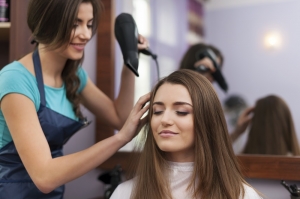 Hair Treatment Salon in Dubai: Your Guide to Finding the Best Option