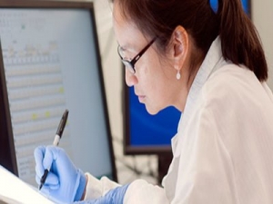 From Bench to Bytes: Transforming Laboratories with Informatics Solutions