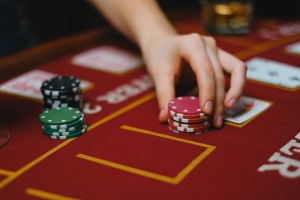 The Fascinating World of Online Poker and Master the Game