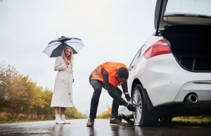 Car Care at Your Door: Unlocking the Ease of On-Site Repairs