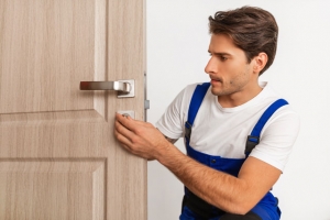 door installation contractors near me in branson, MO