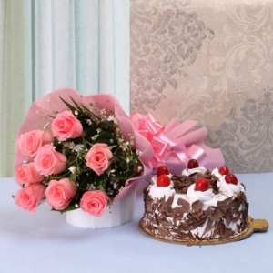 The Perfect Pairing of Cake and Flowers