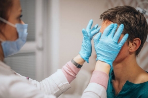 Skin Perfection in Riyadh: Derma Pen Delights Await You