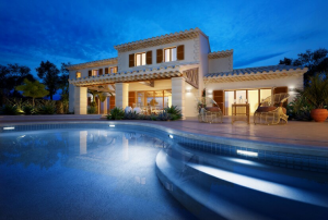 Unveiling Opulence: Steps to Purchasing a Luxury Home in Los Angeles
