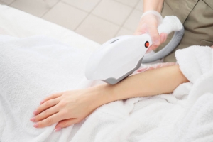 Ditch the Shave: Abu Dhabi's Trusted Laser Hair Removal Expertise!